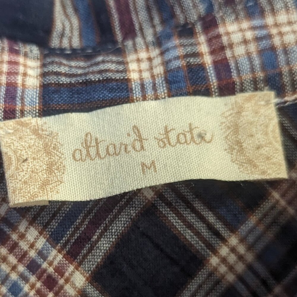 Altar'd State Oversized Medium High/Low Button Up - Picture 3 of 15